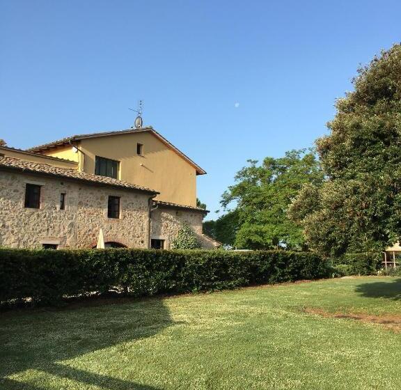 فندق Fattoria Agriturismo Nerbona
