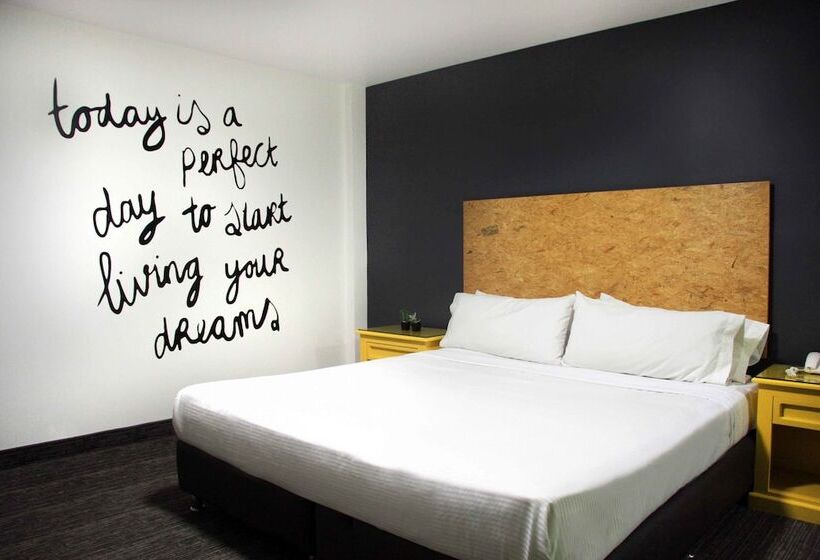 בית מלון כפרי B My