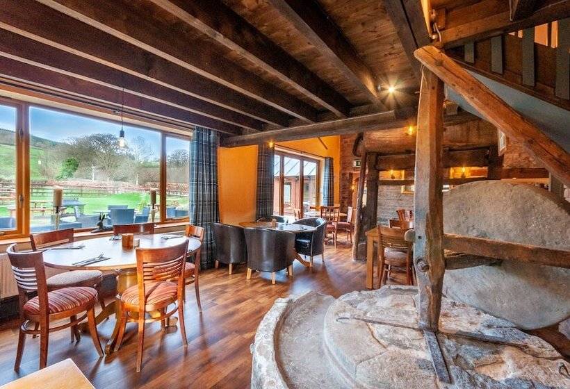 ホテル The Baron At Bucknell