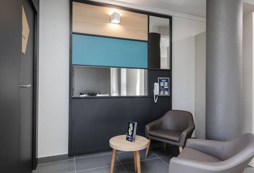 B&b Hotel Poitiers 1 Futuroscope