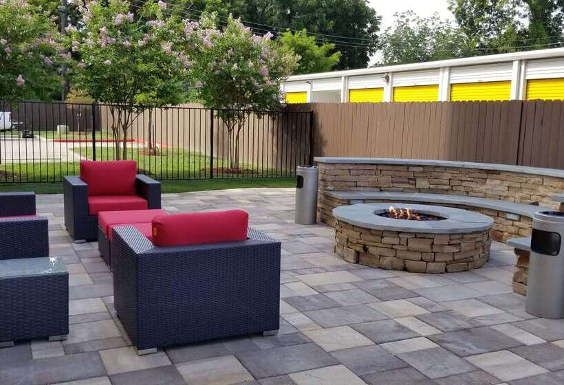 ホテル Best Western Plus Lake Jackson Inn & Suites