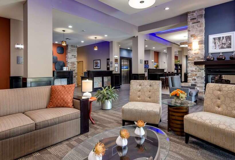 ホテル Best Western Plus Lake Jackson Inn & Suites