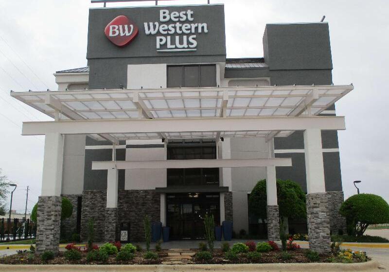 ホテル Best Western Plus Lake Jackson Inn & Suites