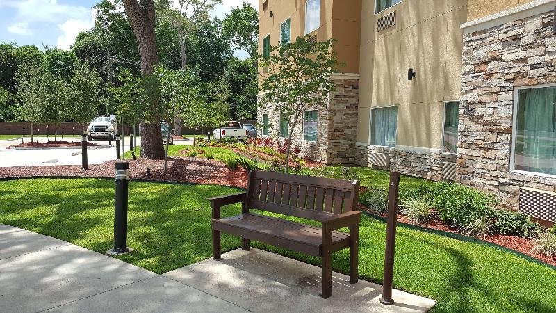 ホテル Best Western Plus Lake Jackson Inn & Suites