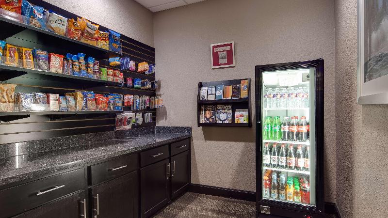 ホテル Best Western Plus Lake Jackson Inn & Suites