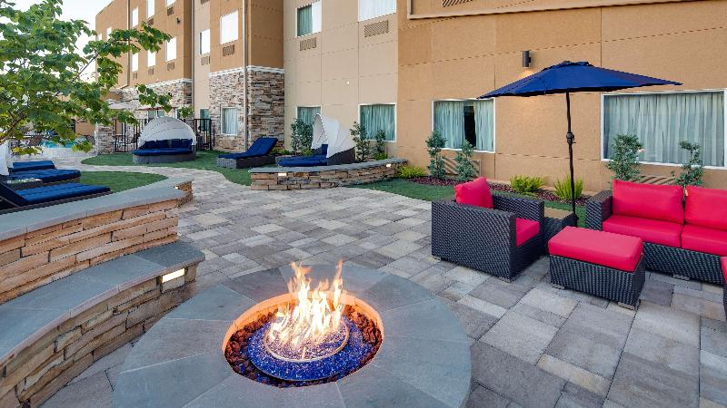 ホテル Best Western Plus Lake Jackson Inn & Suites