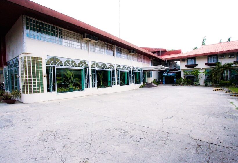 هتل Bohol La Roca