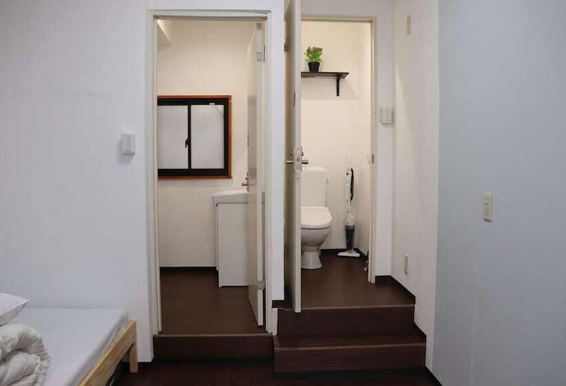 מלון כמוסות Sophiearth Apartment