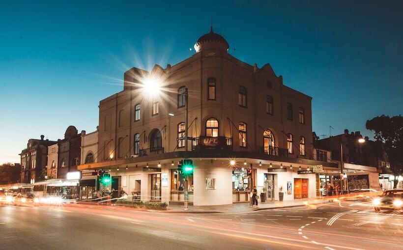 Crown Hotel Surry Hills