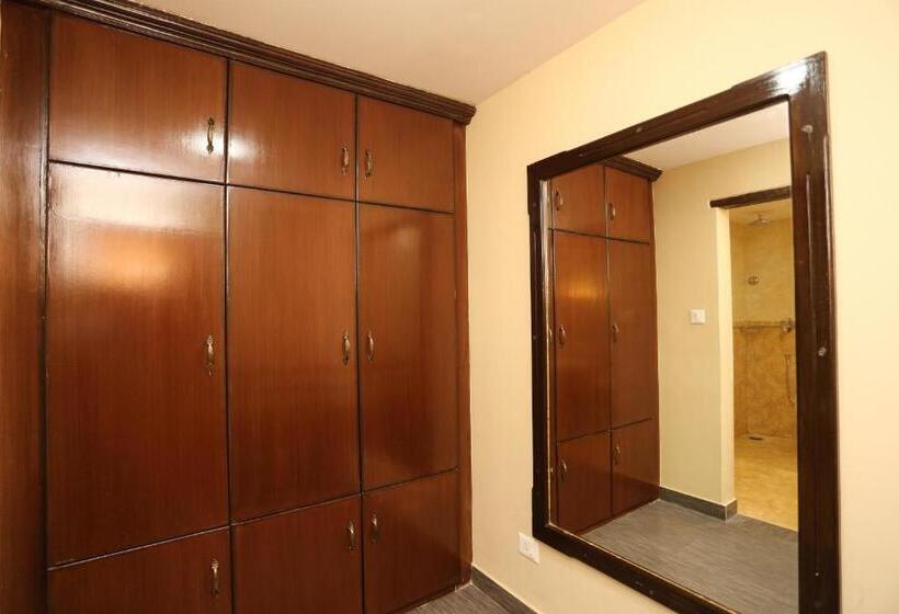 Da Yatra Courtyard Hotel & Resort