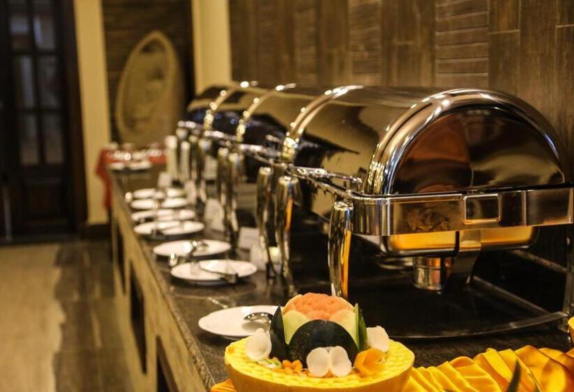 Da Yatra Courtyard Hotel & Resort