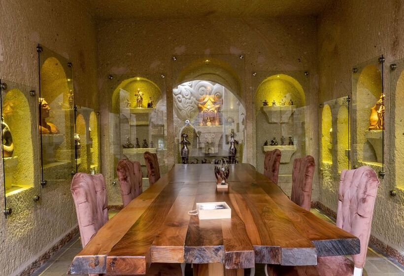 בית מלון כפרי Elika Cave Suites & Spa