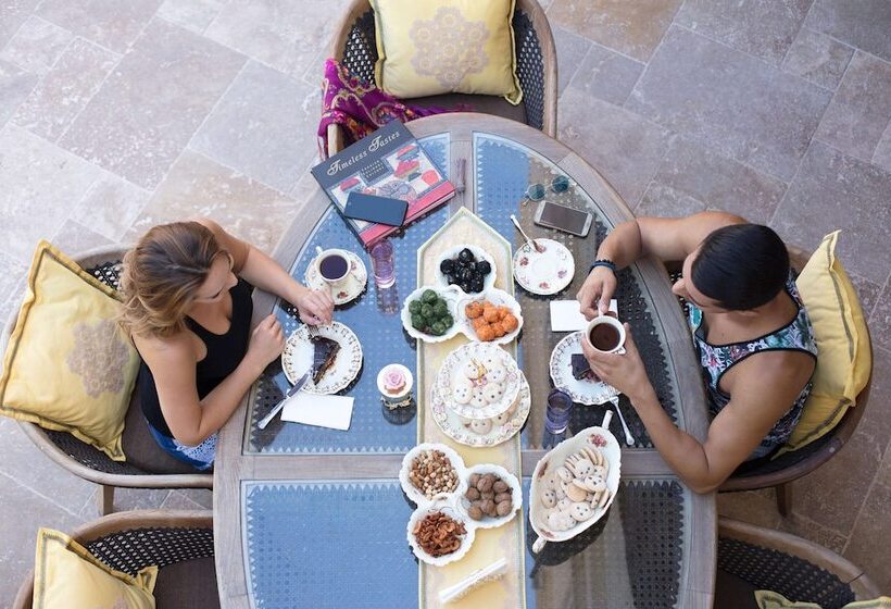 בית מלון כפרי Elika Cave Suites & Spa