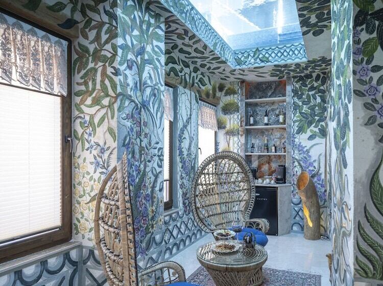 בית מלון כפרי Elika Cave Suites & Spa