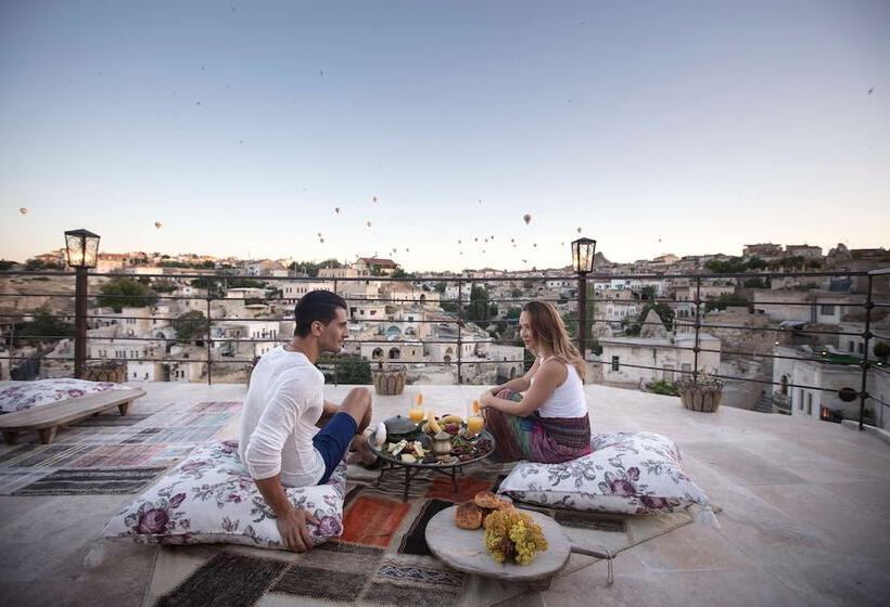 בית מלון כפרי Elika Cave Suites & Spa