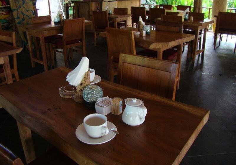 호텔 Flower Bud Bungalow Balangan