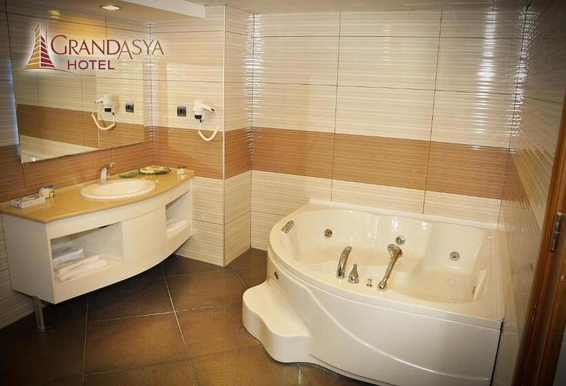 فندق Grand Asya