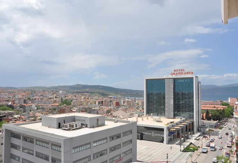هتل Grand Asya