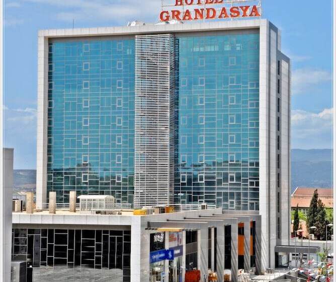 בית מלון כפרי Grand Asya