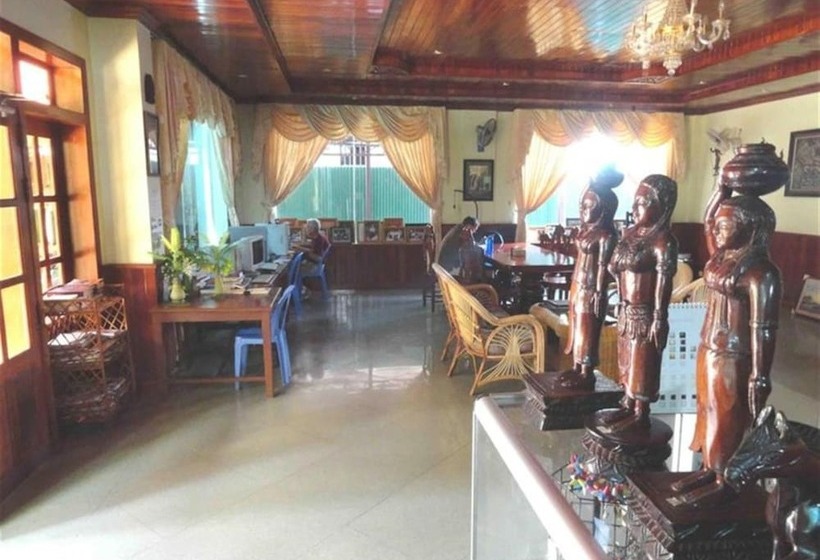 هتل Greenpark Village Guesthouse