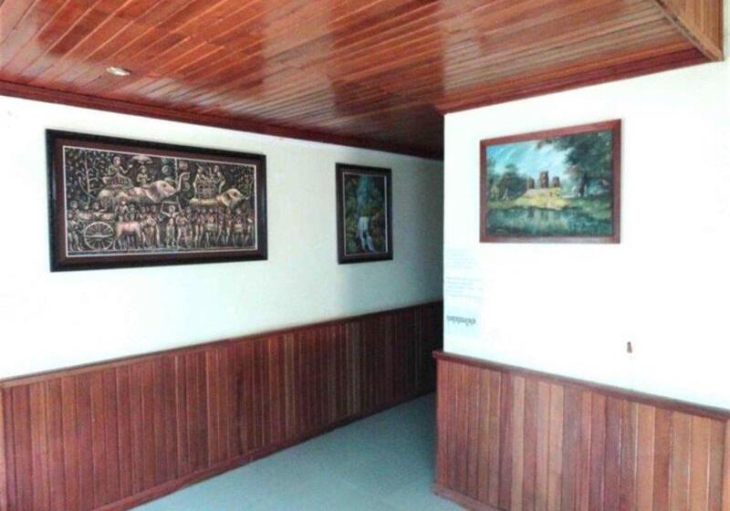 هتل Greenpark Village Guesthouse