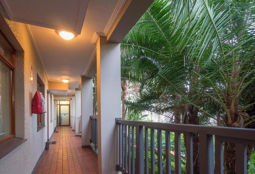 בית מלון כפרי Hartenbos Lagoon Resort