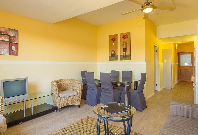 בית מלון כפרי Hartenbos Lagoon Resort