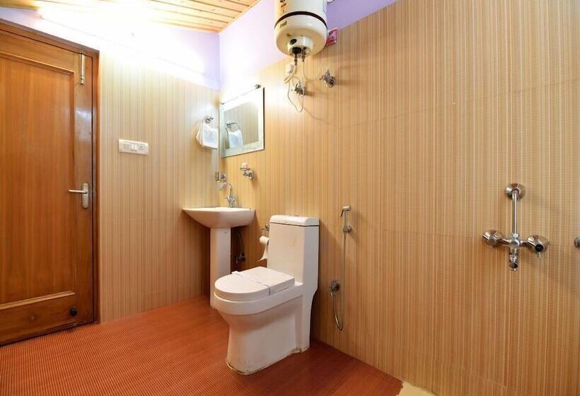 Отель Himalayan Escape