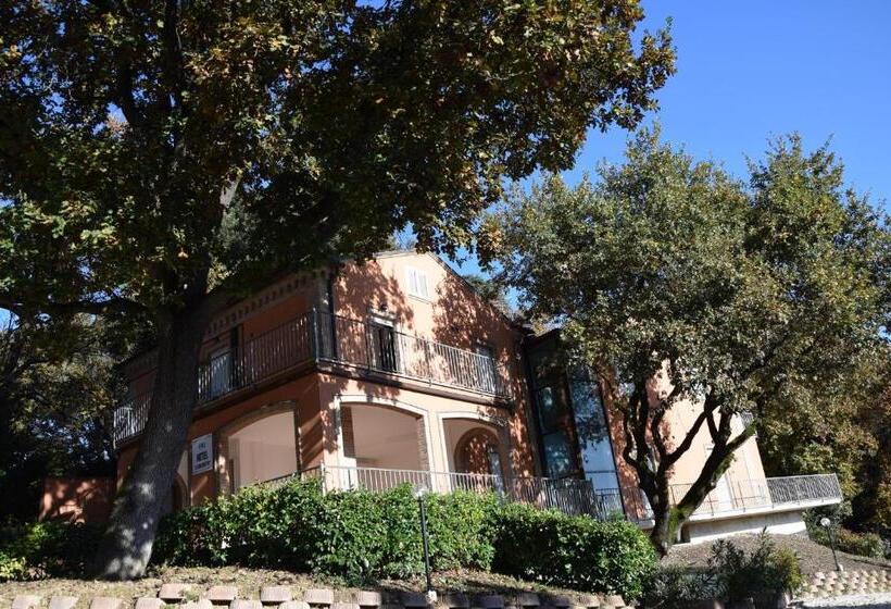 فندق Il Boschetto