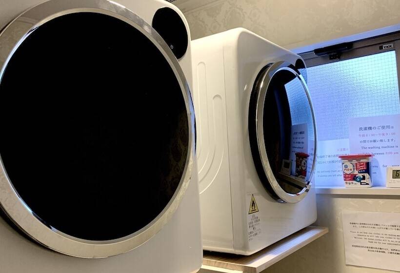 酒店 La Jolie Motomachi