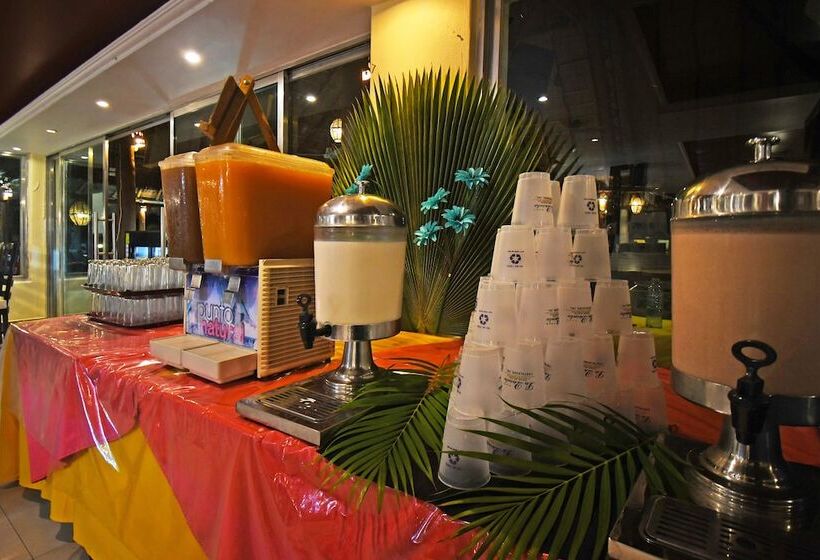 فندق La Quinta Gran Bahía, Cuastecomates   Todo Incluido