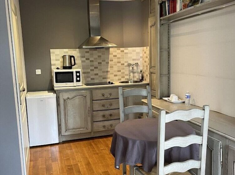 فندق La Vinaigrerie Logis