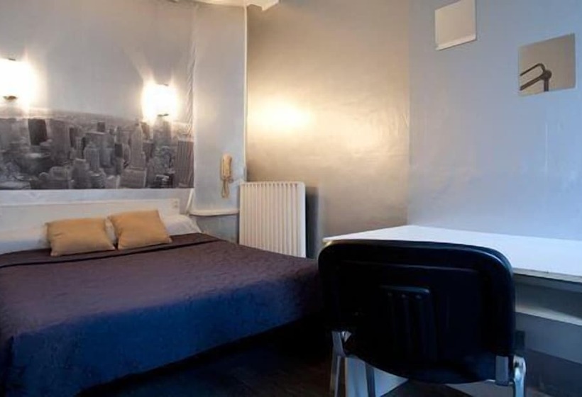 בית מלון כפרי Le Parisien