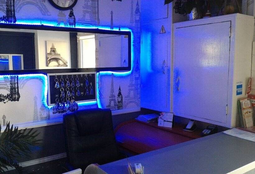 בית מלון כפרי Le Parisien