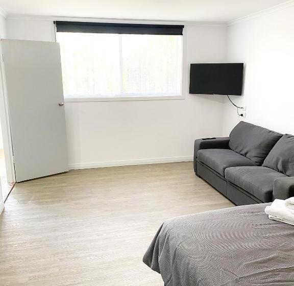 בית מלון כפרי Limestone Coast Tourist Park