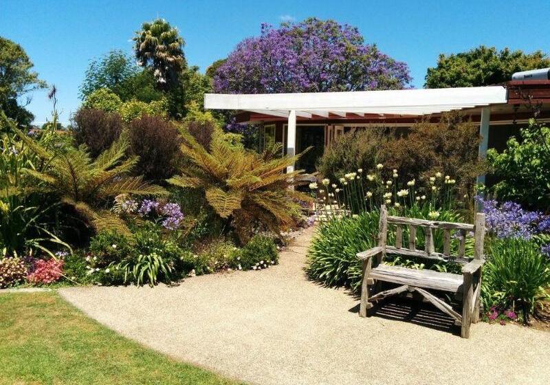 هتل Moon Gate Villa