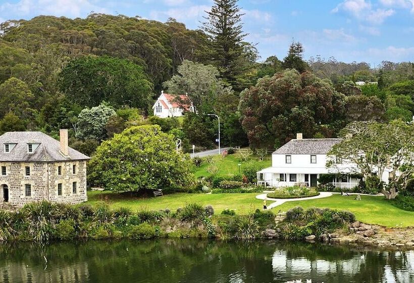 هتل Moon Gate Villa