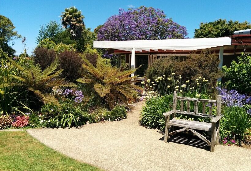 هتل Moon Gate Villa