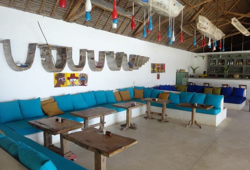 فندق Nur Beach