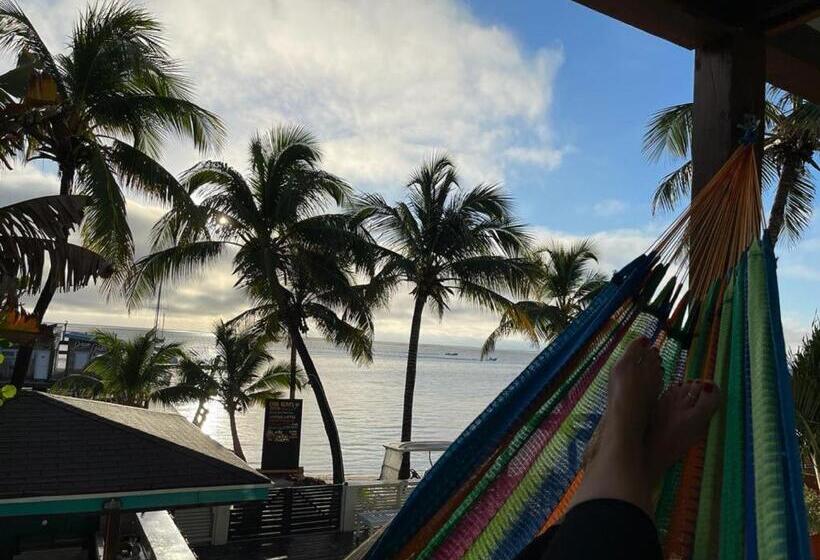 فندق Ocean Tide Beach Resort