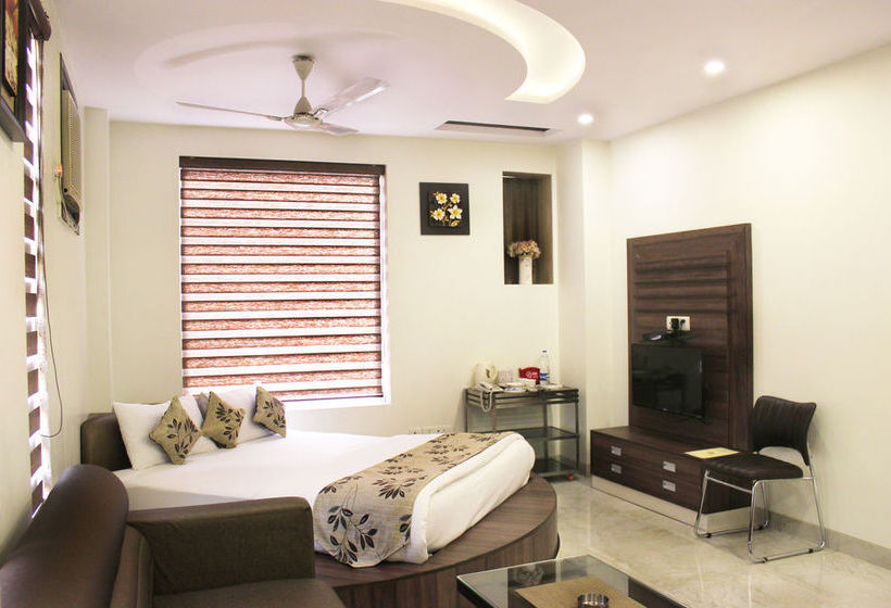 فندق Oyo Rooms Rajinder Nagar