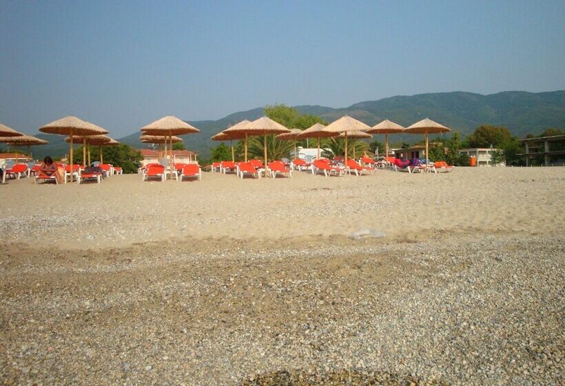 فندق Pension Delfini