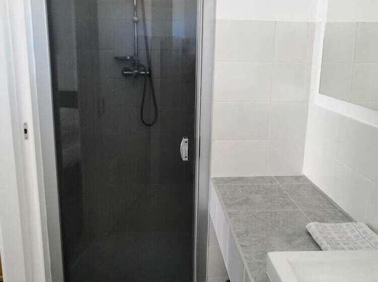 هتل Penzion A Restaurace Na Jízdárně