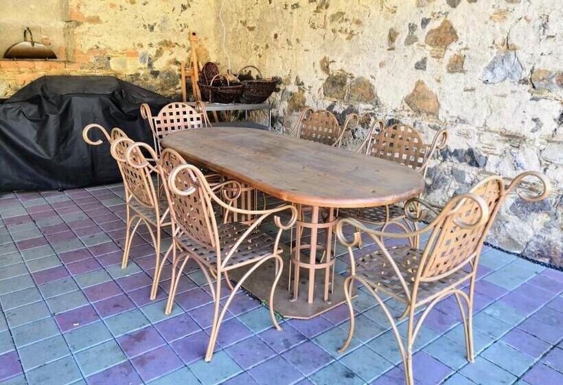 فندق Penzion A Restaurace Na Jízdárně