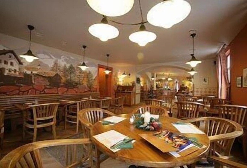 酒店 Pizzeria Belmonte