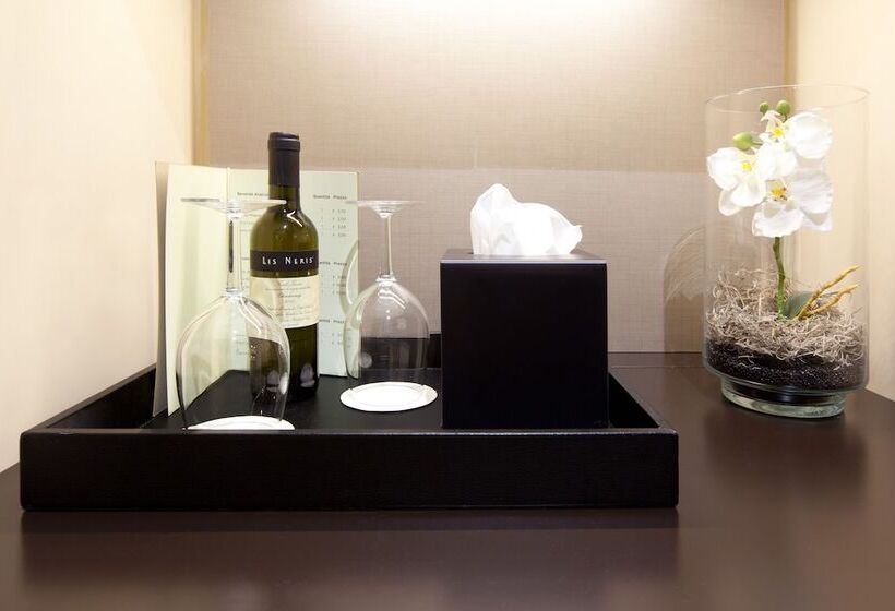 בית מלון כפרי Quirinale Luxury Rooms