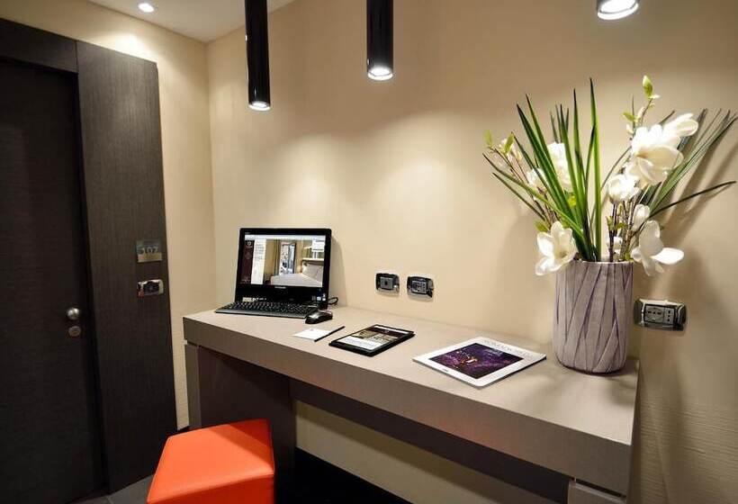 בית מלון כפרי Quirinale Luxury Rooms