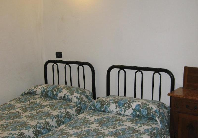 ホテル Rooms La Torre