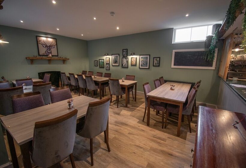 فندق The Royal George