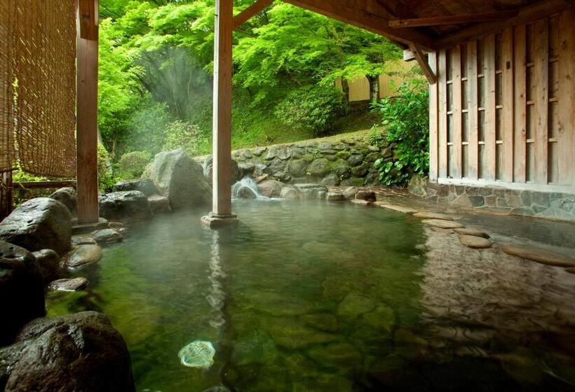 ホテル Ryochiku Bettei